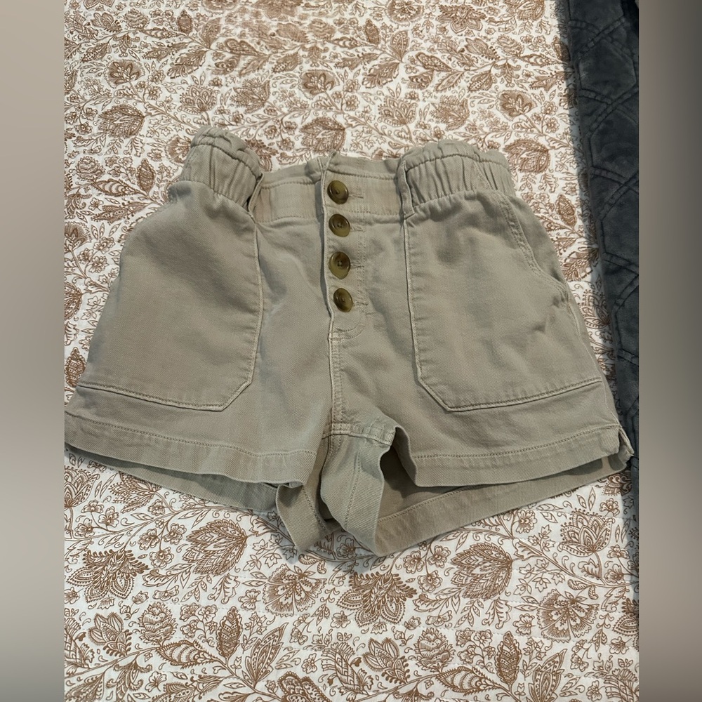 American Eagle shorts. Size 00.